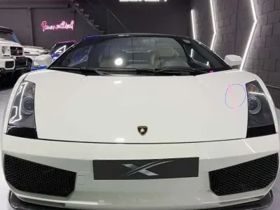 Usado Lamborghini Gallardo 521 CV (383 kW) 2006 Blanco Descapotable