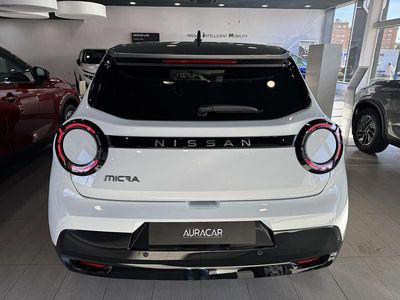 Używany Nissan Micra Tekna 110 kW (150 KM) 2025 Biały Sedan/Limuzyna