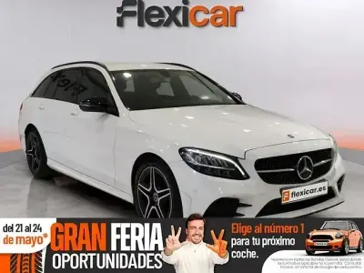 Usado Mercedes C200 160 CV (117 kW) 2019 Blanco Familiar