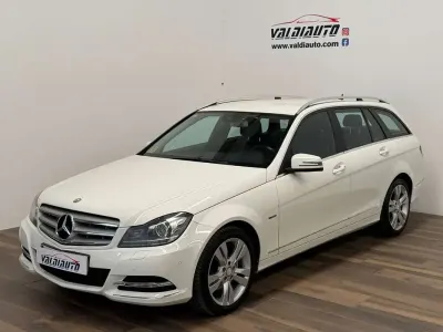 Używany Mercedes C220 Avantgarde 170 KM (125 kW) 2011 Biały Kombi