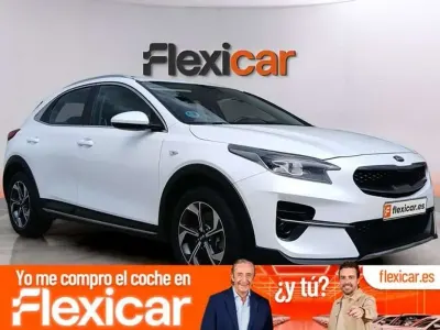 Usado Kia XCeed 120 CV (88 kW) 2021 Blanco SUV