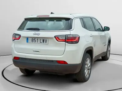 Begagnad Jeep Compass Longitude 131 HK (96 kW) 2022 Vit SUV