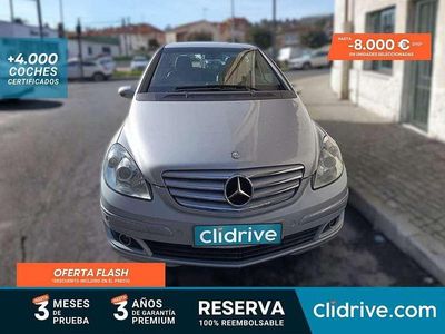 Usado Mercedes C320 140 CV (102 kW) 2006 Gris Berlina