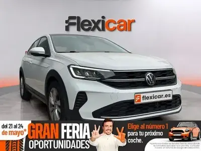 Begagnad VW Taigo Life 110 HK (80 kW) 2022 Vit SUV