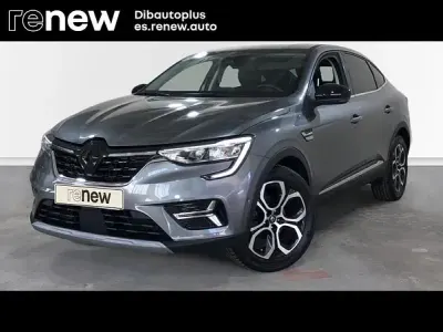 Usado Renault Arkana Techno 140 CV (102 kW) 2024 Gris SUV