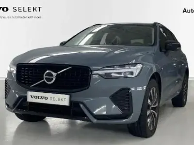 Usado Volvo XC60 Plus 197 CV (144 kW) 2023 Gris SUV
