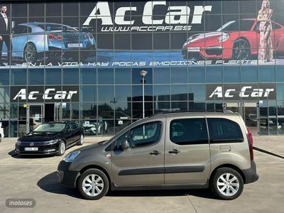 Usado Peugeot Partner Tepee Active 119 CV (87 kW) 2017 Gris Monovolumen