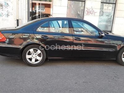 Mercedes E320