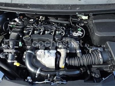 Usado Ford Focus Ambiente 90 CV (66 kW) 2007 Azul Berlina
