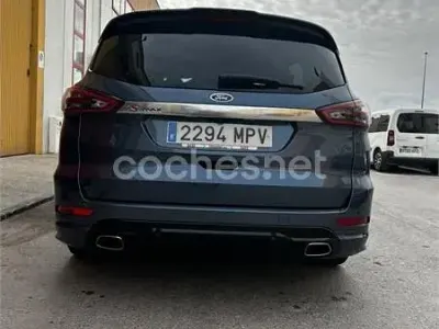 Usado Ford S-MAX ST-Line 190 CV (139 kW) 2020 Azul Monovolumen