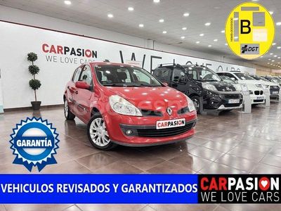 Rojo Usado 2007 Renault Clio II Expression Berlina | 4900 € (Un poco caro)