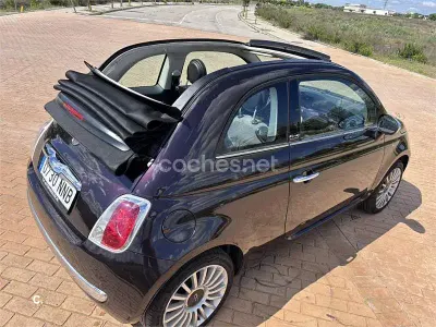 Usado Fiat 500C Lounge 85 CV (62 kW) 2012 Violeta / lila Descapotable