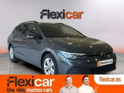 Usado VW Golf VIII Life 116 CV (85 kW) 2021 Gris Familiar
