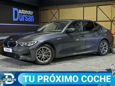 Usado BMW 320e Comfort Edition 190 CV (139 kW) 2021 Gris Berlina