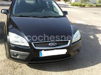 Używany Ford Focus Sport 136 KM (100 kW) 2005 Czarny Sedan/Limuzyna