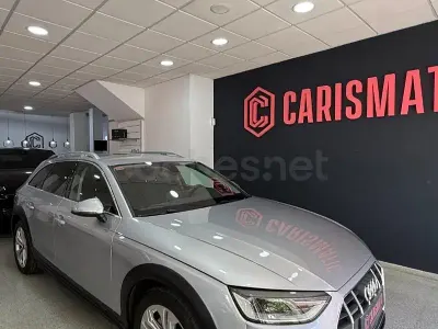 Usado Audi A4 Allroad S-Line 204 CV (150 kW) 2021 Gris / plata Familiar