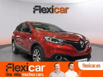 Begagnad Renault Kadjar Zen 131 HK (96 kW) 2015 Röd SUV