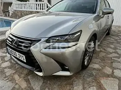 Usado Lexus GS300h Luxury Line 223 CV (164 kW) 2017 Gris / plata Berlina