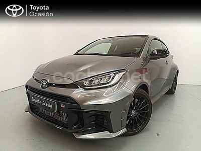 Usado Toyota Yaris 280 CV (205 kW) 2025 Gris / plata Berlina