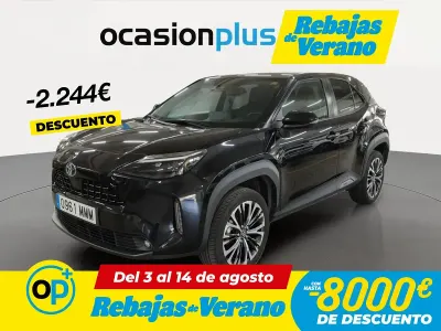 Usado Toyota Yaris Hybrid Style 116 CV (85 kW) 2023 Negro Pickup/Camioneta