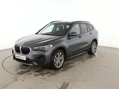 Gris Usado 2021 BMW X1 Advantage SUV | 25.499 € (Precio justo)
