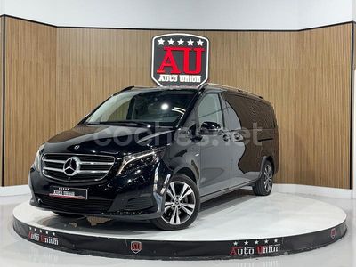 Negro Usado 2017 Mercedes V250 Avantgarde Monovolumen | 59.999 €