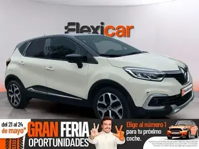 Usado Renault Captur LIMITED 120 CV (88 kW) 2018 Beige SUV