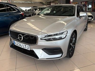 Usado Volvo V60 Momentum 163 CV (119 kW) 2021 Gris / plata Familiar
