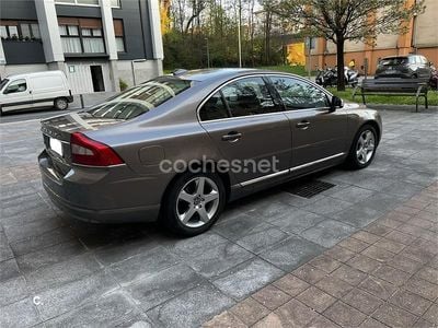 Usado Volvo S80 Momentum 205 CV (150 kW) 2010 Gris / plata Berlina