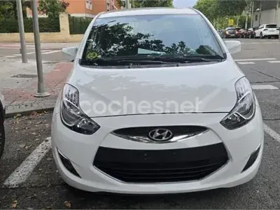 Usado Hyundai ix20 Comfort 115 CV (84 kW) 2013 Blanco Utilitario