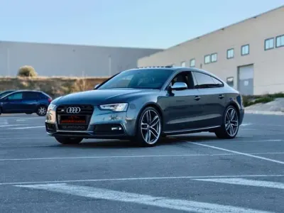 Usado Audi S5 S-Line 333 CV (244 kW) 2016 Gris Coupe