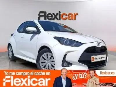 Usado Toyota Yaris Edition 125 CV (91 kW) 2023 Blanco Utilitario