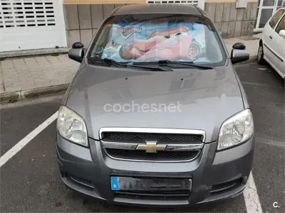 Usado Chevrolet Aveo LS 94 CV (69 kW) 2010 Gris / plata Berlina