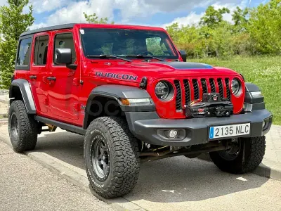 Usado Jeep Wrangler Unlimited Rubicon 270 CV (198 kW) 2021 Rojo SUV