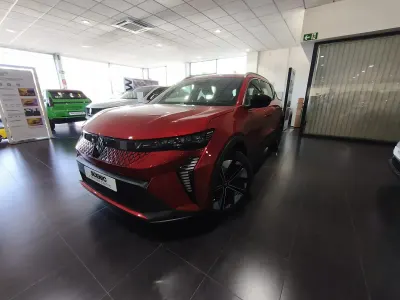Ny Renault Scenic E-Tech Evolution 125 kW (170 HK) 2025 Röd SUV
