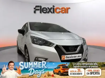 Usado Nissan Micra Acenta 92 CV (67 kW) 2023 Gris Utilitario