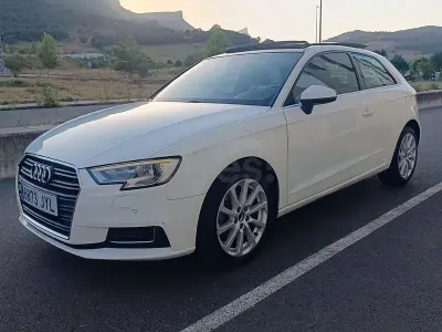 Usado Audi A3 116 CV (85 kW) 2017 Blanco Berlina