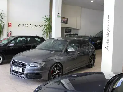 Usado Audi A3 S-Line 150 CV (110 kW) 2015 Gris / plata Berlina