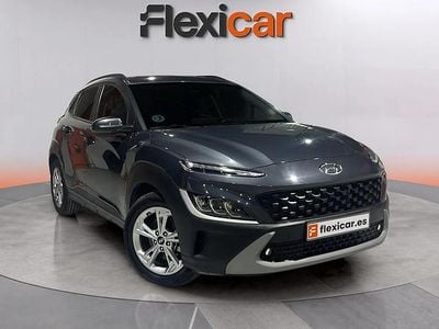 Usado Hyundai Kona 120 CV (88 kW) 2022 Gris SUV