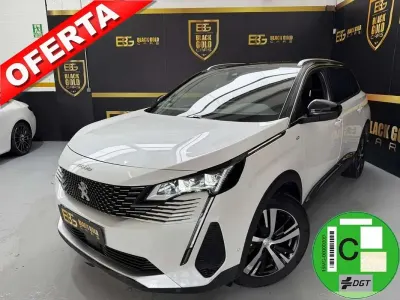 Usado Peugeot 5008 GT 130 CV (95 kW) 2021 Blanco SUV