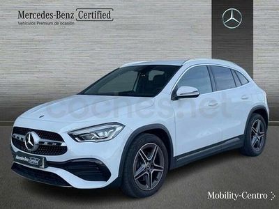 Usado Mercedes GLA200 AMG line 150 CV (110 kW) 2022 Digital white  metallic paint SUV
