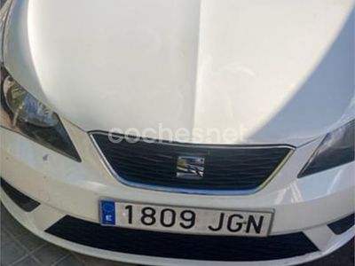 Usado Seat Ibiza SC Reference 75 CV (55 kW) 2015 Blanco Utilitario