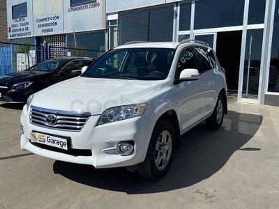 Usado Toyota RAV4 Executive 150 CV (110 kW) 2011 Blanco SUV