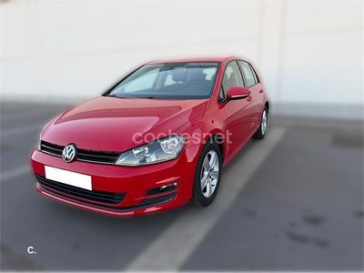 Usado VW Golf VII Advance 105 CV (77 kW) 2014 Rojo Berlina
