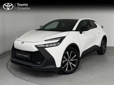 Usado Toyota C-HR Active 140 CV (102 kW) 2025 Blanco classic SUV
