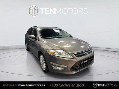 Usado Ford Mondeo Limited 115 CV (84 kW) 2013 Gris / plata Familiar