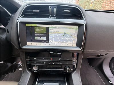 Usado Jaguar F-Pace R-Sport 180 CV (132 kW) 2019 Azul SUV