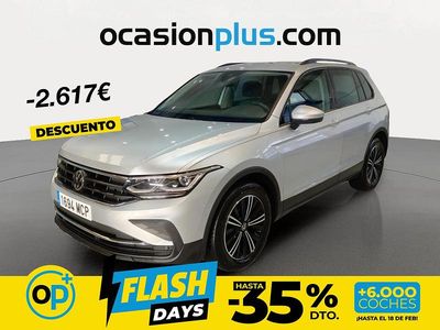 Usado VW Tiguan Life 150 CV (110 kW) 2022 Gris SUV