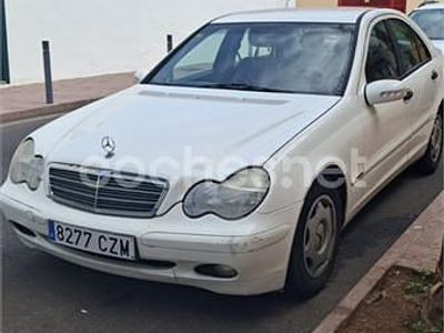 Mercedes C200