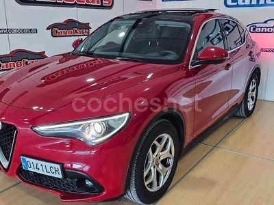 Usado Alfa Romeo Stelvio Executive 190 CV (139 kW) 2019 Rojo SUV